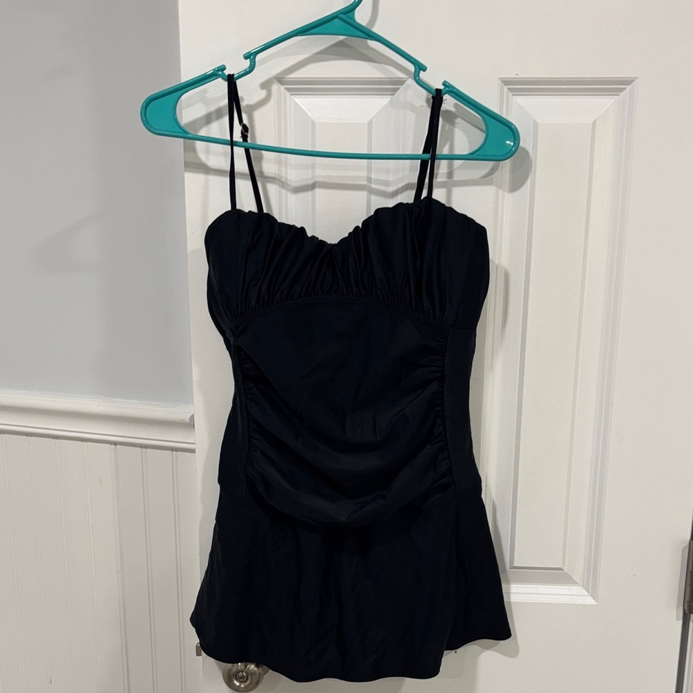 Tropical Escape Black one pc swim suit